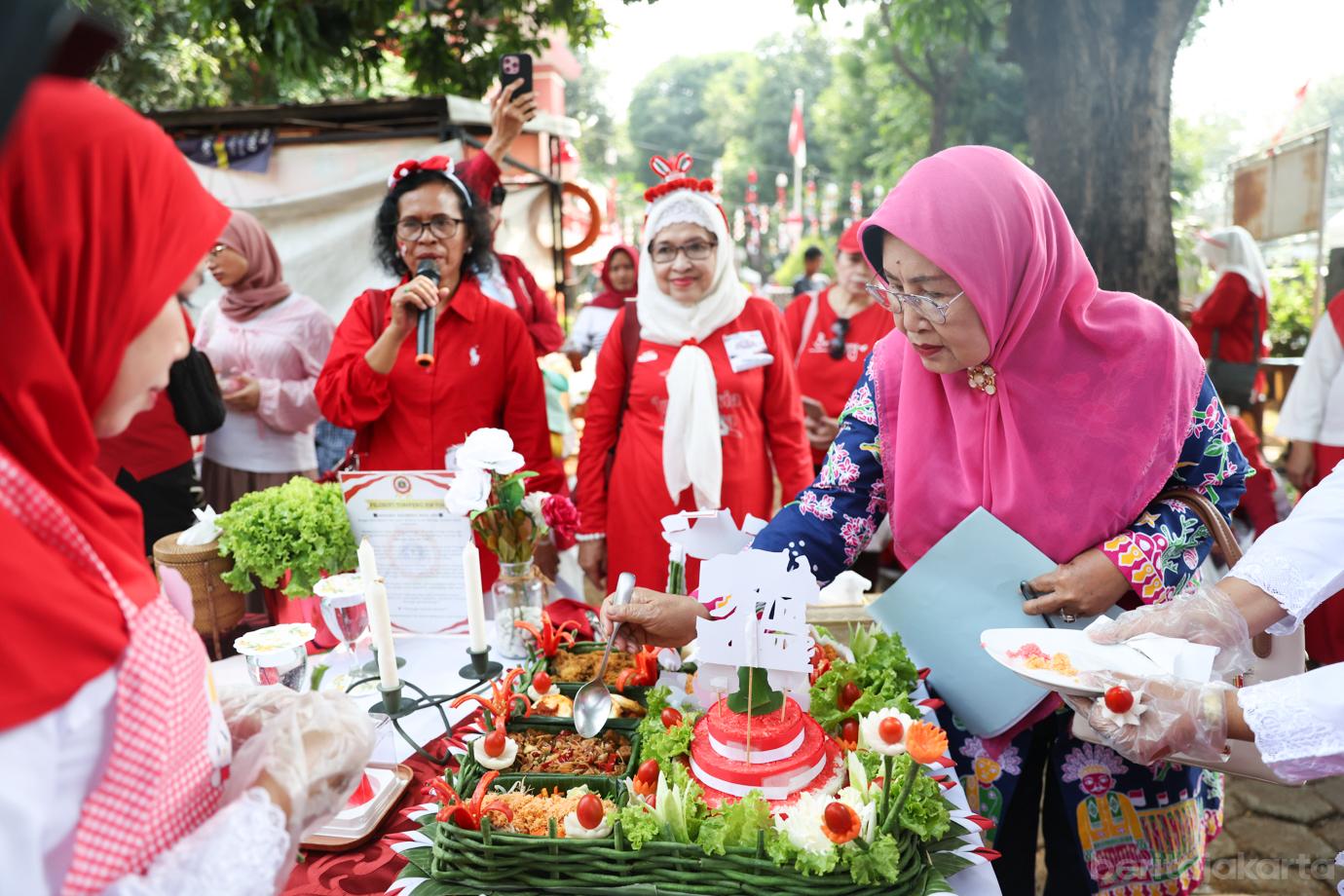 Lomba tumpeng KGT 1