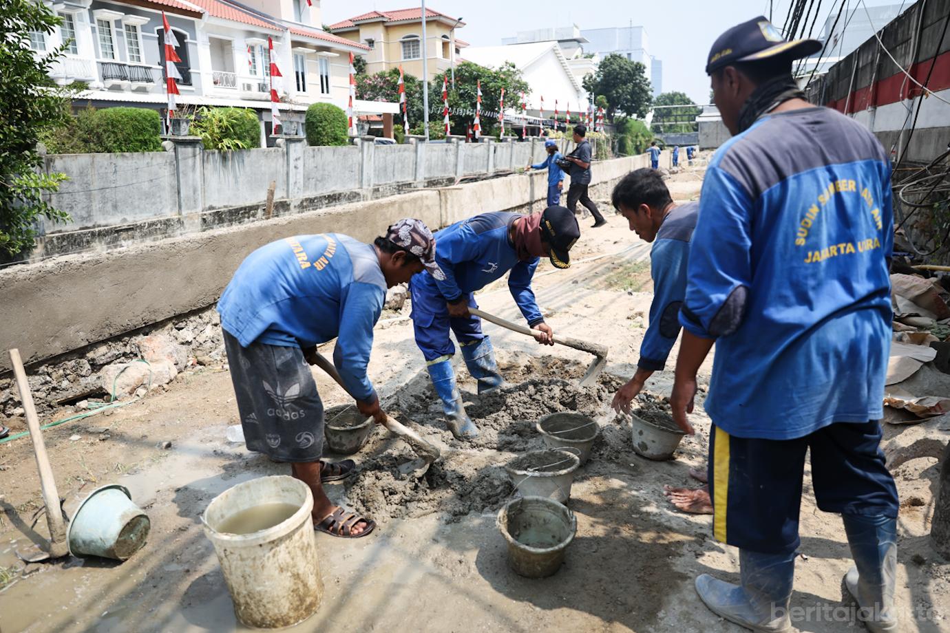 Tanggul Klp Gading Barat 3