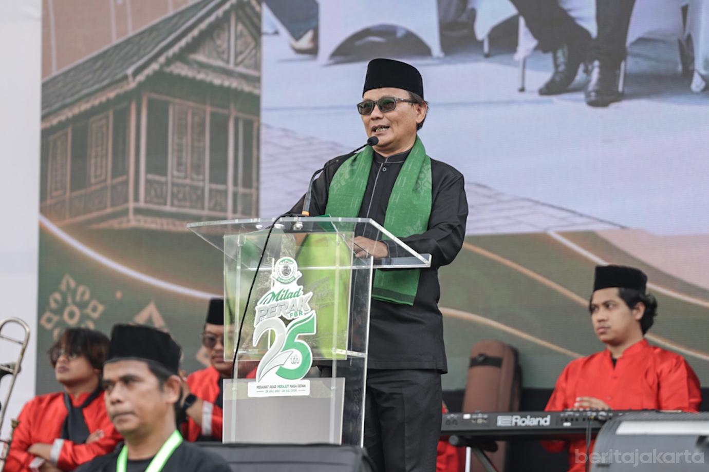 Pramono Pergub Lembaga Adat Betawi HUT FBR 3