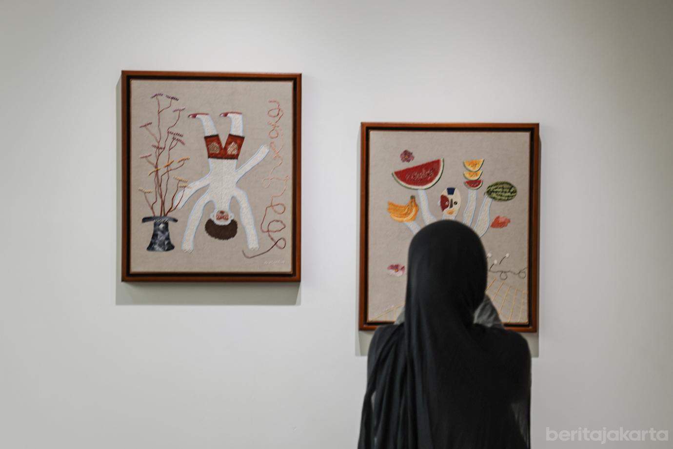 Menikmati Karya Lima Perupa Perempuan di Pameran As all gather in commons 6