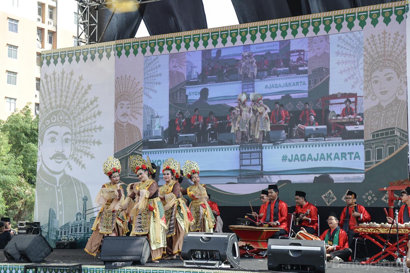 Pramono Pergub Lembaga Adat Betawi HUT FBR 1