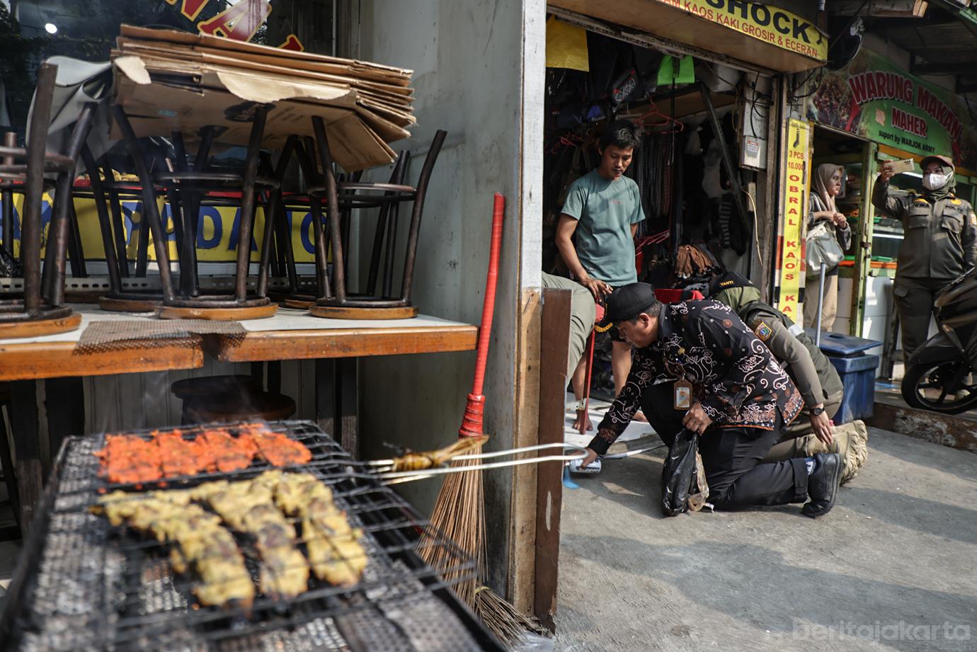 95 Bangunan di Jalan Karet Pasar Baru Timur V Ditertibkan 2