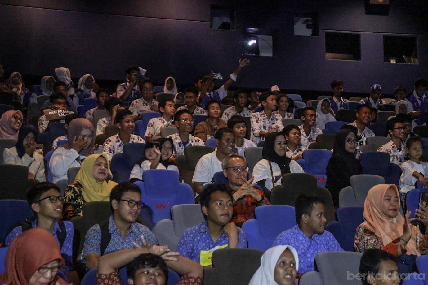 Rano Karno Hadiri Nonton Bareng Film Istimewa 5