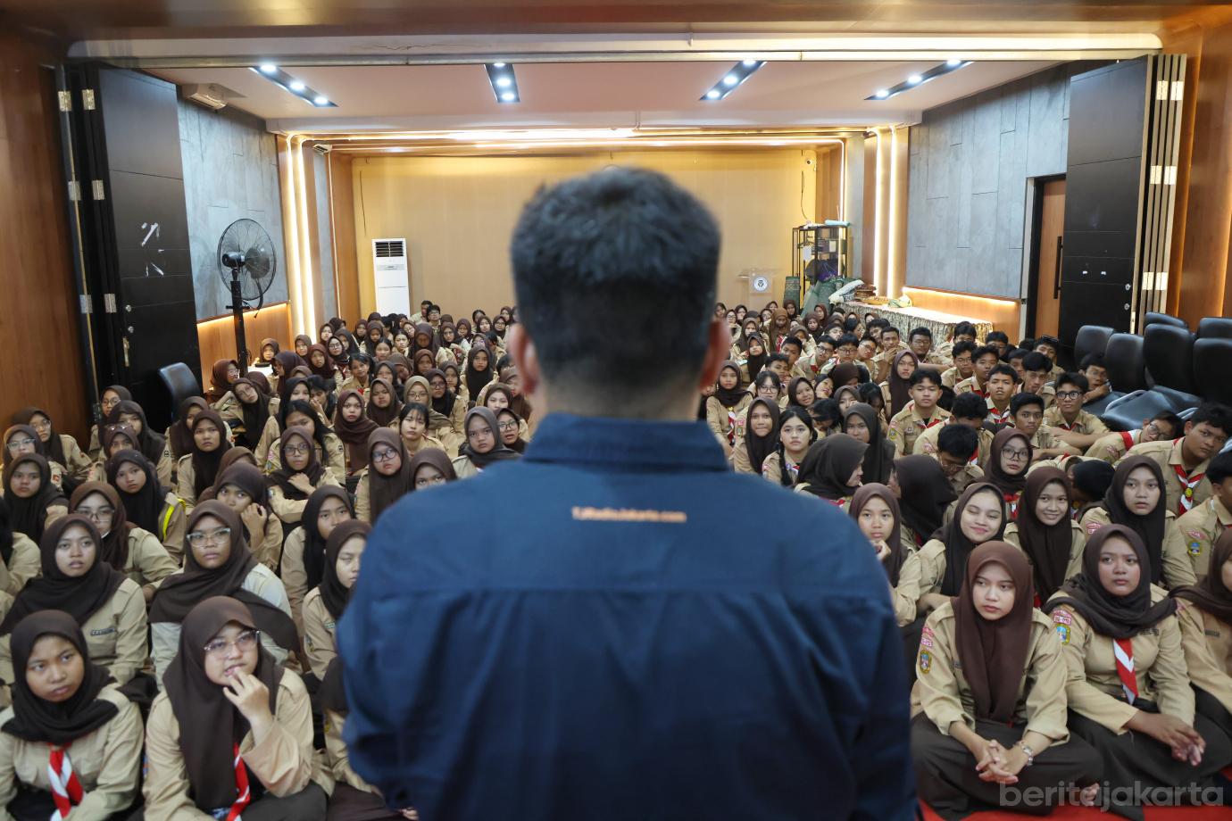 5.Ngobrol Bareng Beritajakarta di SMKN 65