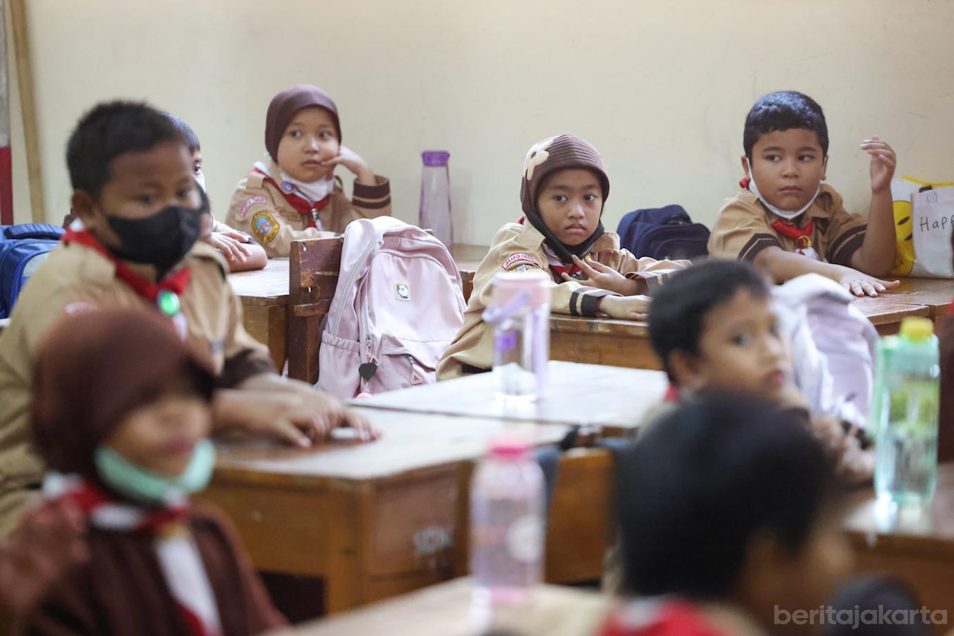 Sekolah masuk 3