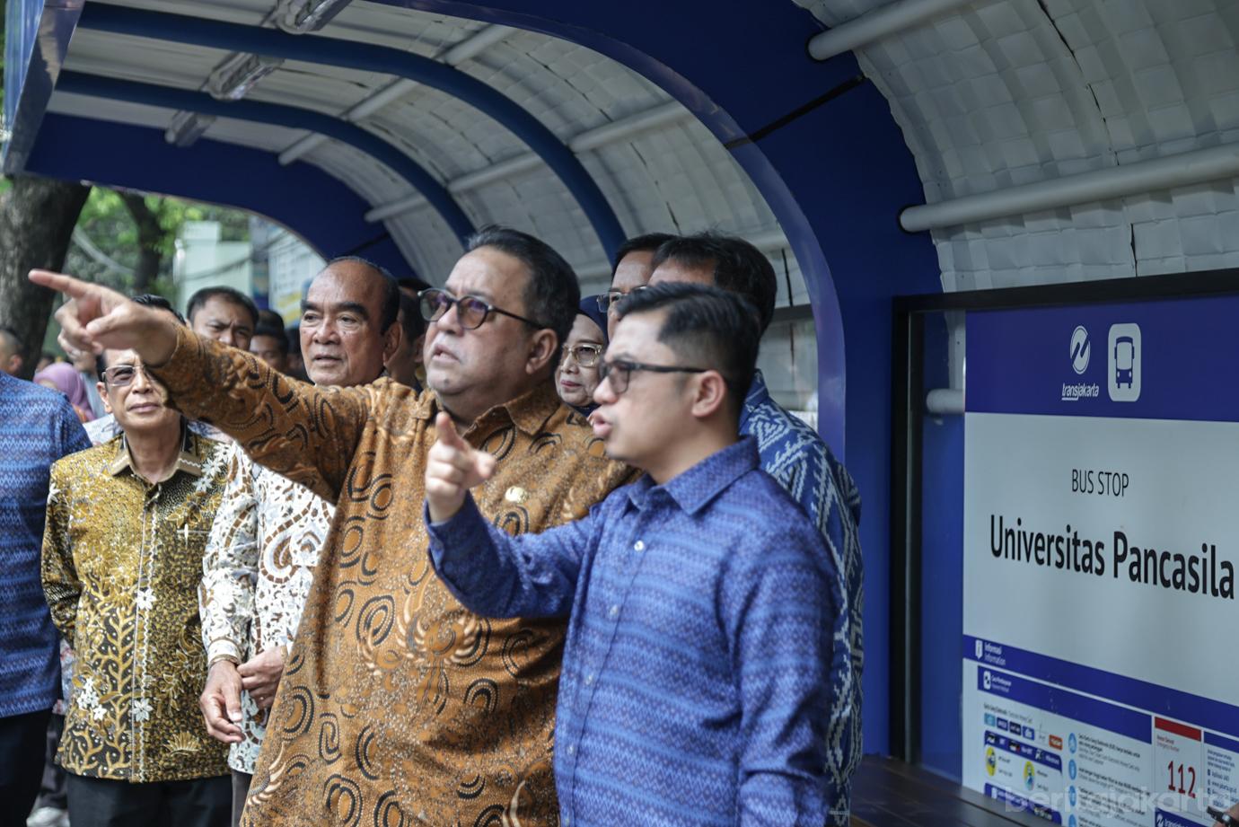 Halte Bus Universitas Pancasila Resmi Beroperasi Kembali 5