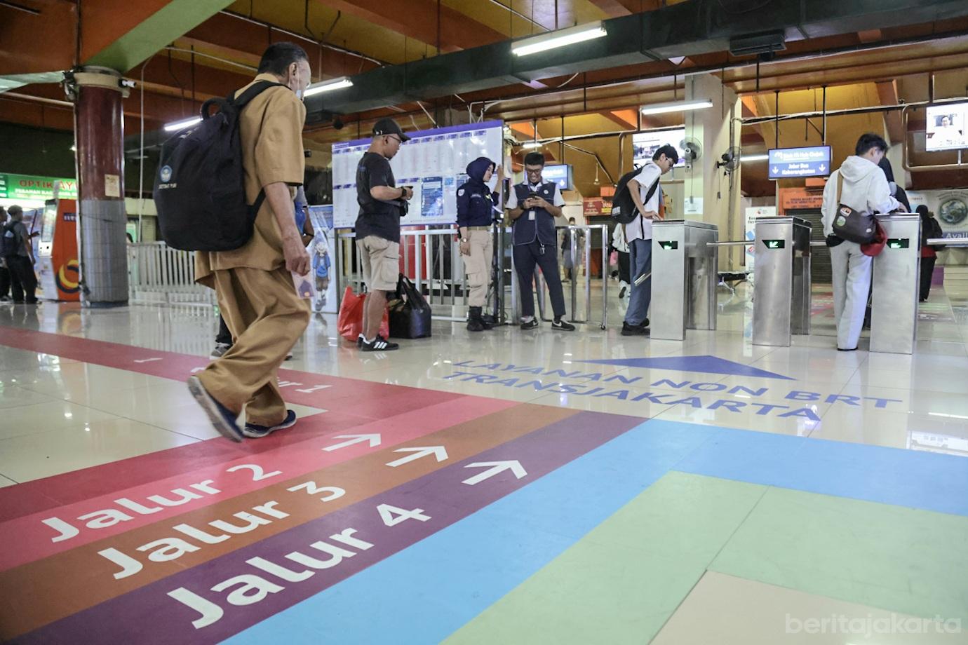 Transjakarta Sediakan Wayfinding di Terminal Blok M 1