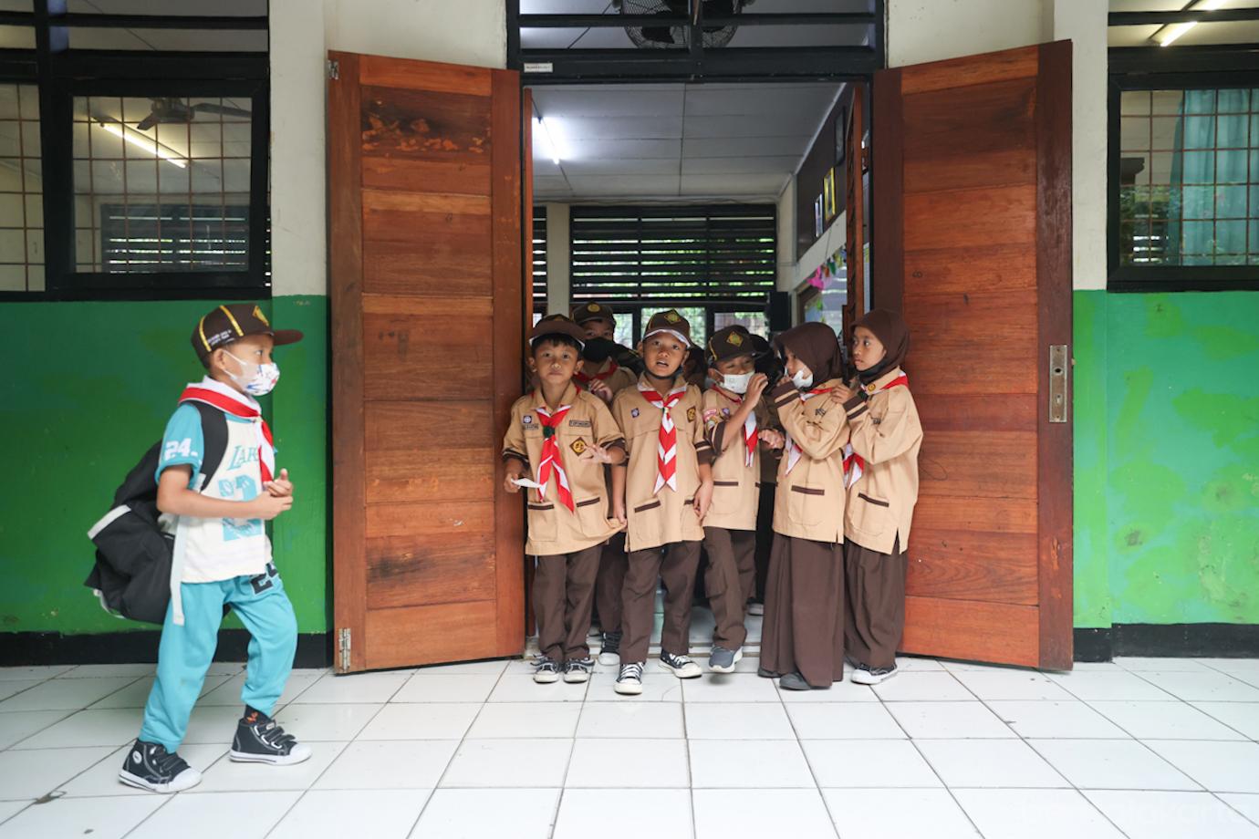 Sekolah masuk 6