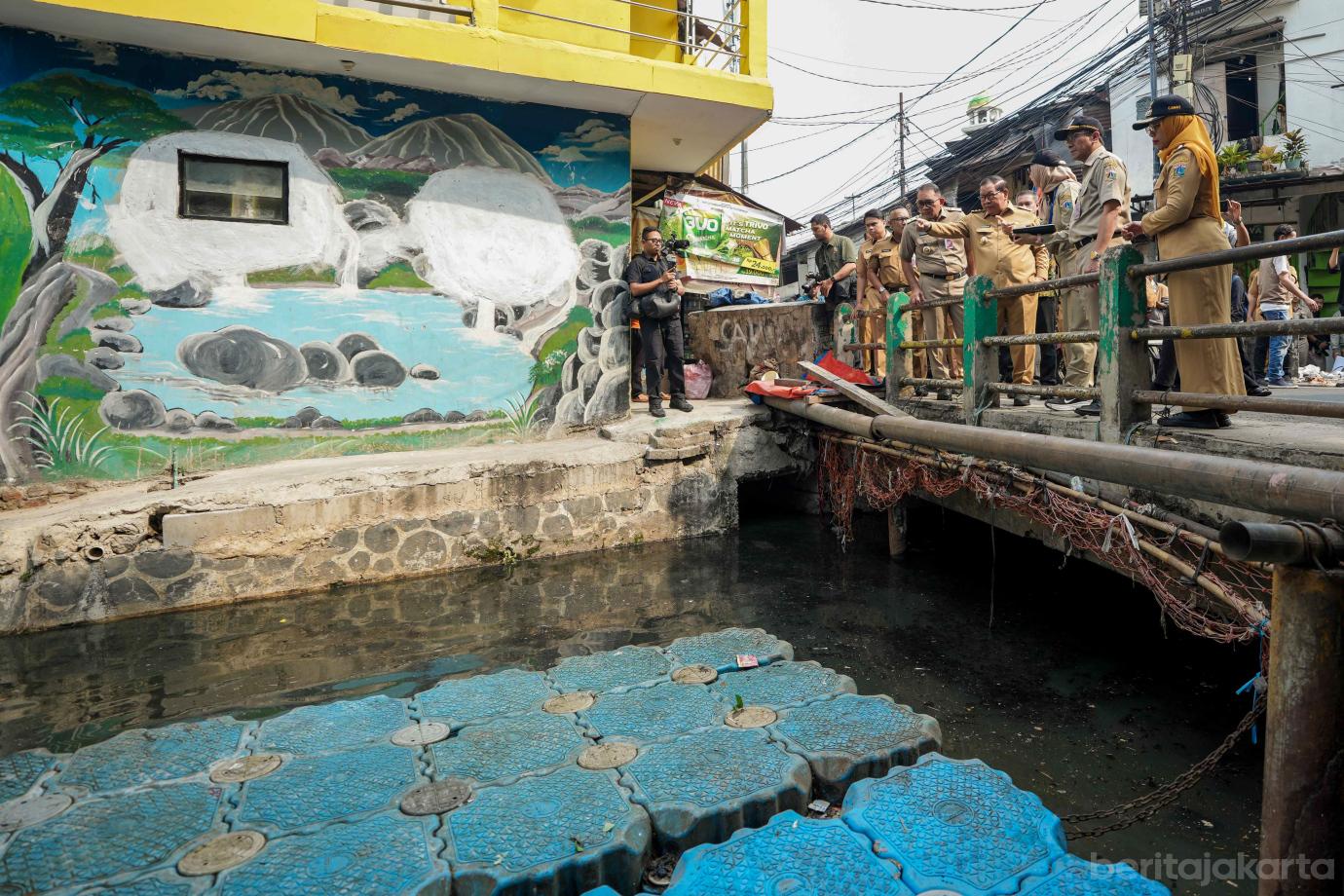 1 Anak Kali Krukut