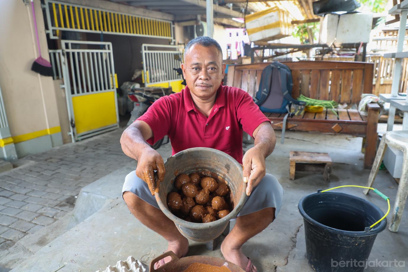 7 produksi telur asin