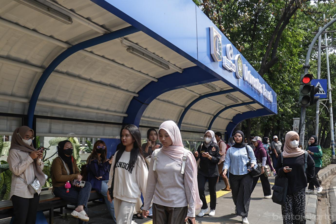 Halte Bus Universitas Pancasila Resmi Beroperasi Kembali 6