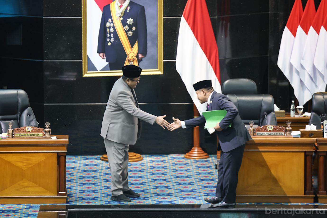 Wagub Paripurna Pandangan ranperda 5