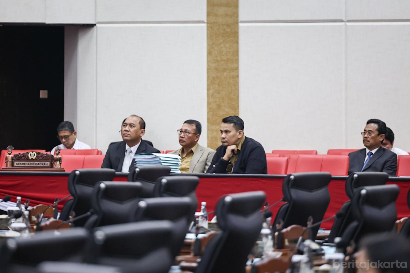 Wagub Paripurna Pandangan ranperda 7
