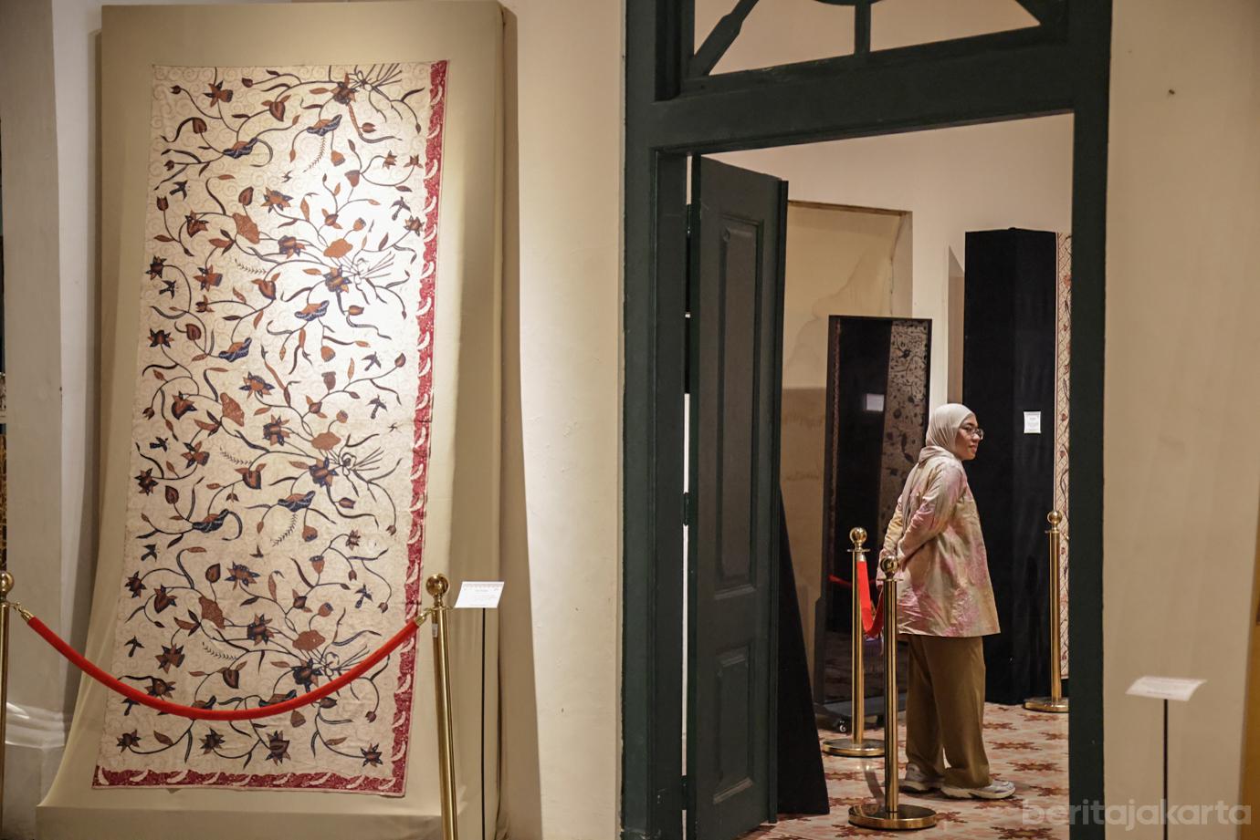 Menelusuri Jejak Keindahan Batik di Museum Tekstil 5