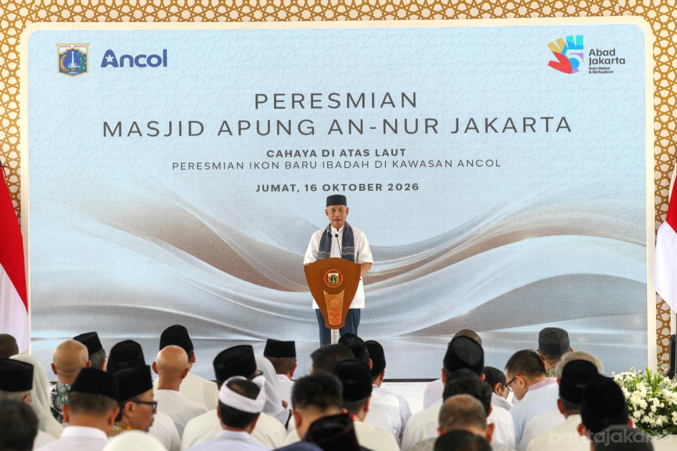 1 masjid apung anur