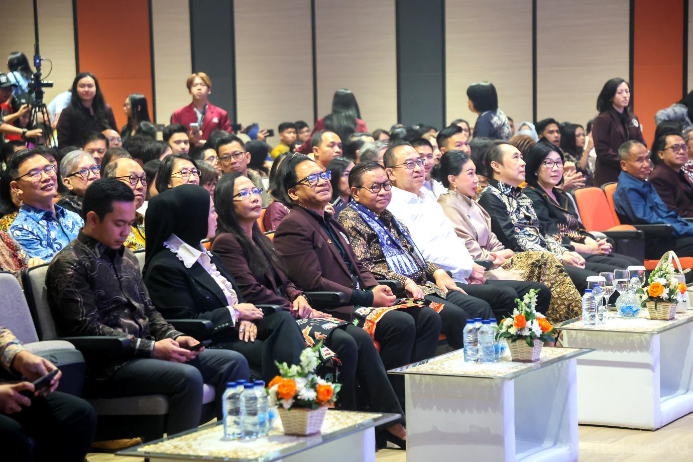 1 universitas ciputra