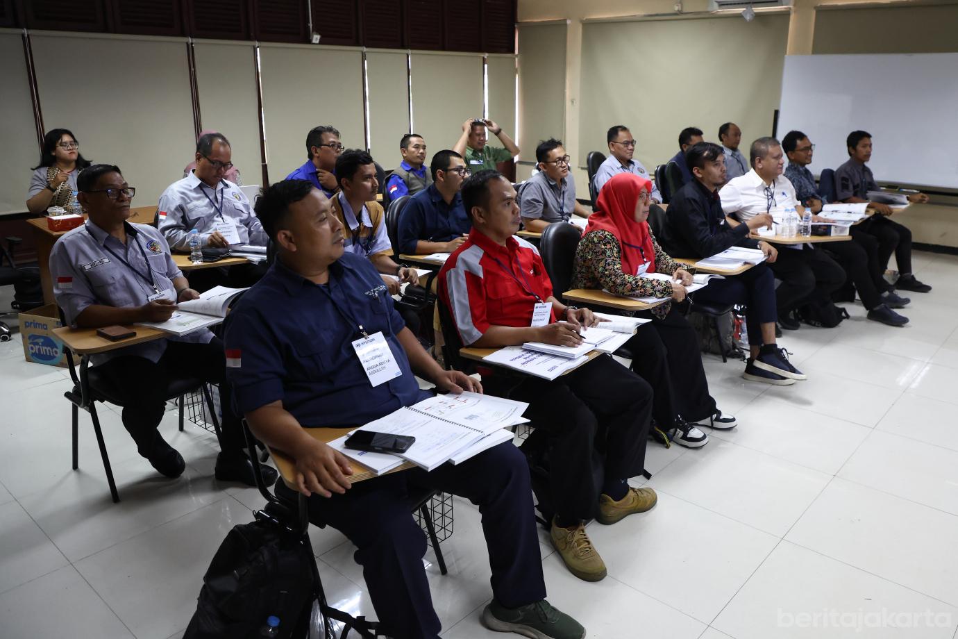 1.PPKPI, Hyundai, dan Plan International Latih 60 Instruktur dan Guru Otomotif