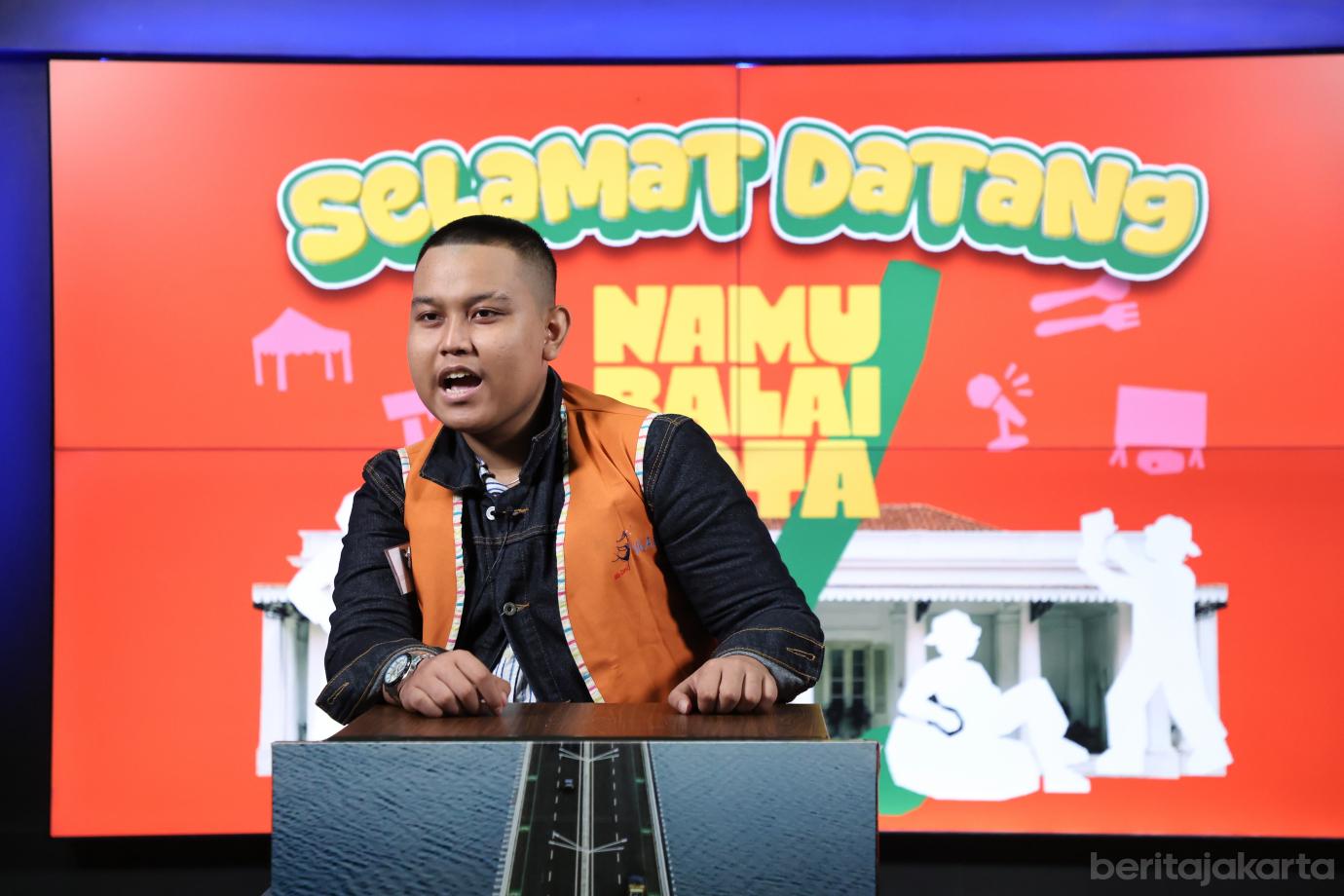 3.Antusiasme Anak Pejuang Kanker Jadi Reporter Cilik di Studio Berita Jakarta (1)