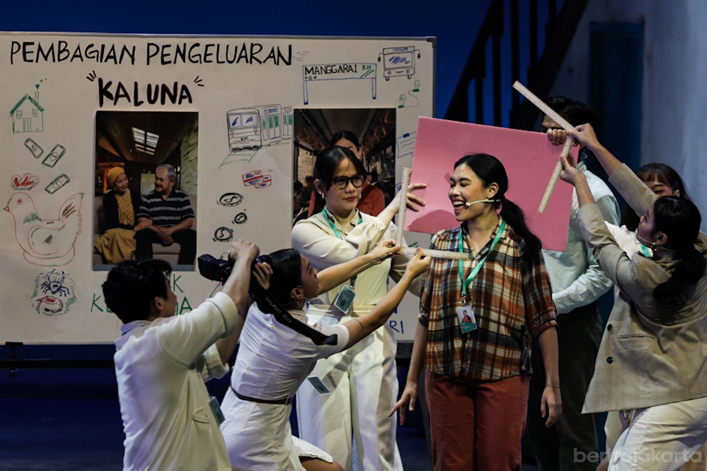 Mencari Arti Rumah dalam Home Sweet Loan The Musical 4