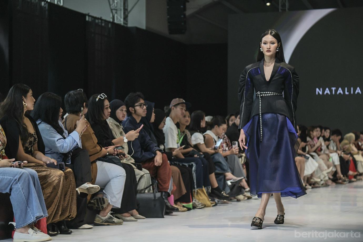 111 Desainer Ramaikan Panggung Jakarta Fashion Week 2027 2