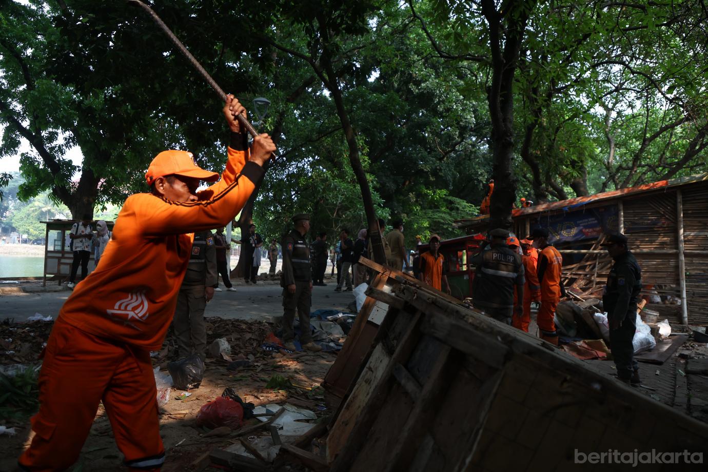 5.Pemkot Jaksel Tata Kawasan Setu Babakan