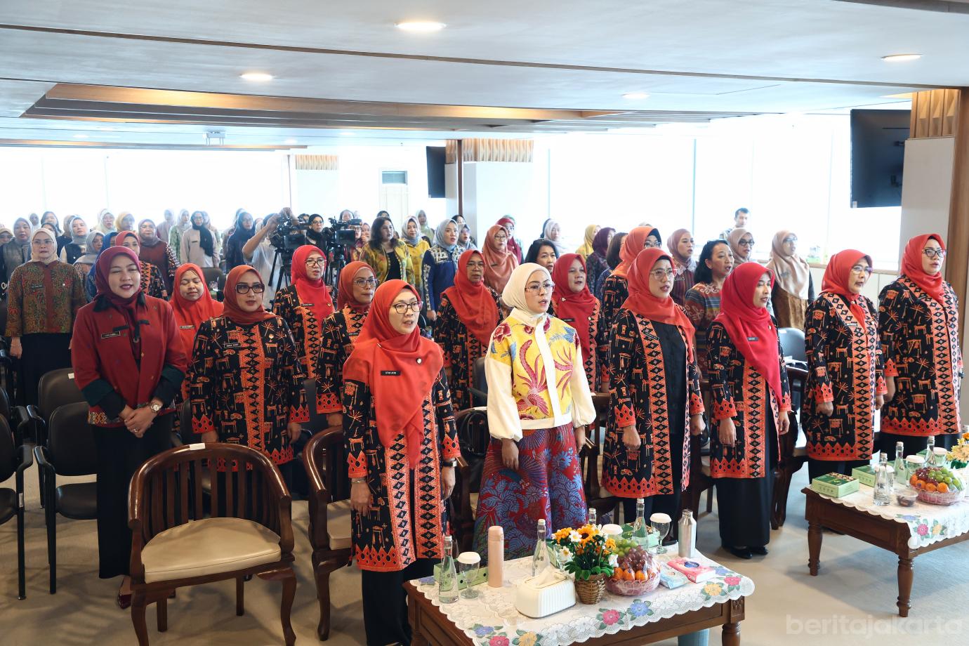1.DWP DKI Gelar Seminar Ketahanan Keluarga