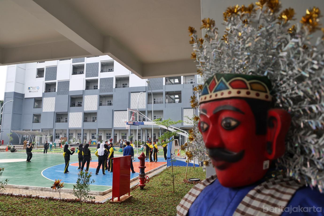 5.Pemprov DKI Rampungkan Renovasi 16 Gedung Sekolah