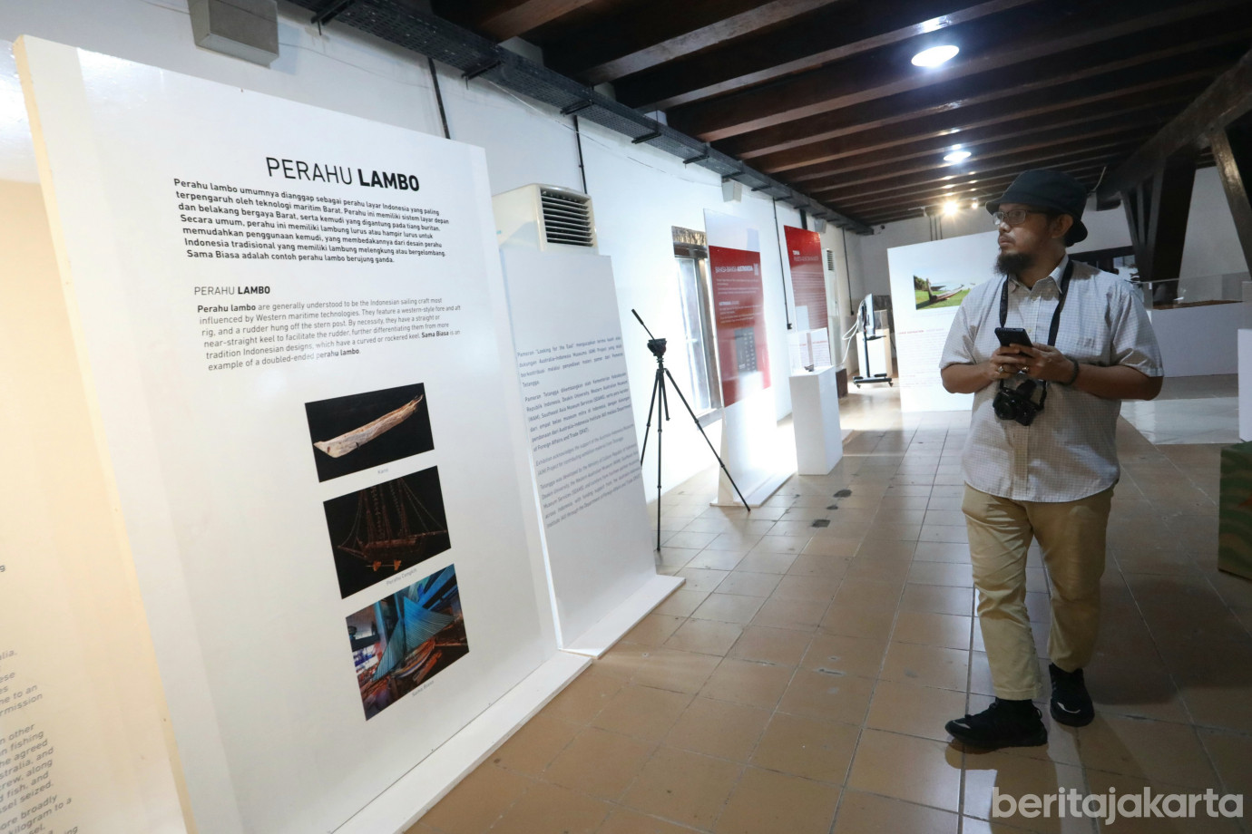 6 Pameran temporer “Looking for the East”_6.jpg