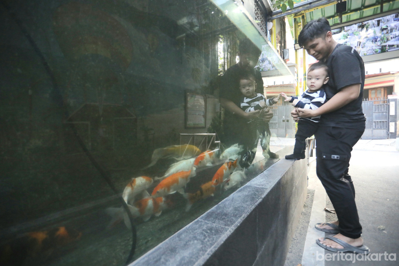 6 kolam Gizi Warga Gang 8 Malaka Jaya_6.jpg