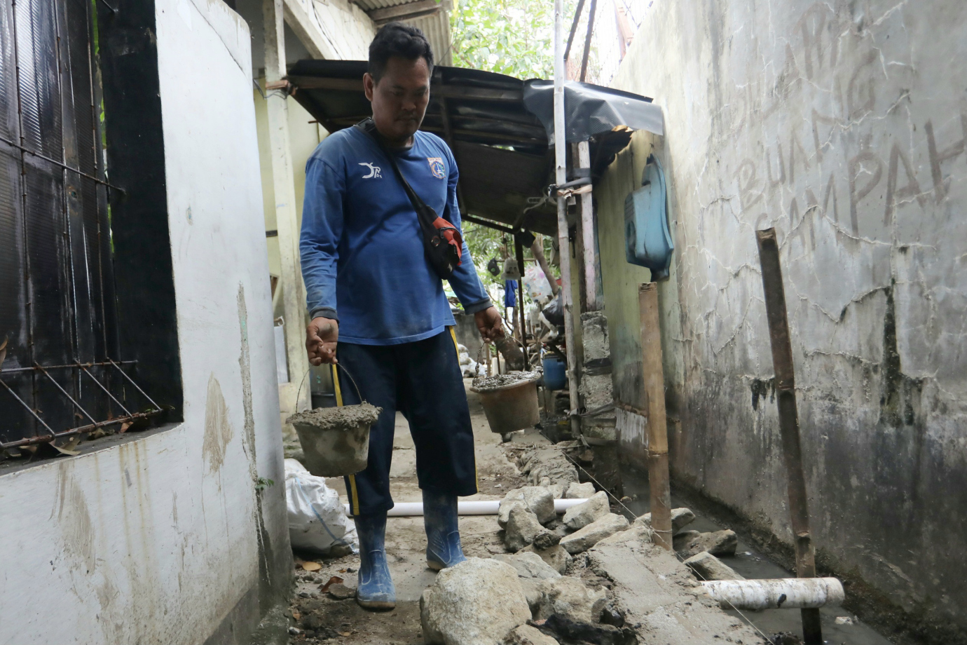 2 Satpel SDA Cilincing Perbaiki Saluran_2.jpg