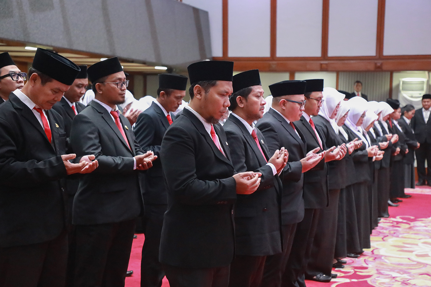 gub-lantik-100-pejabat-fungsional-07.jpg