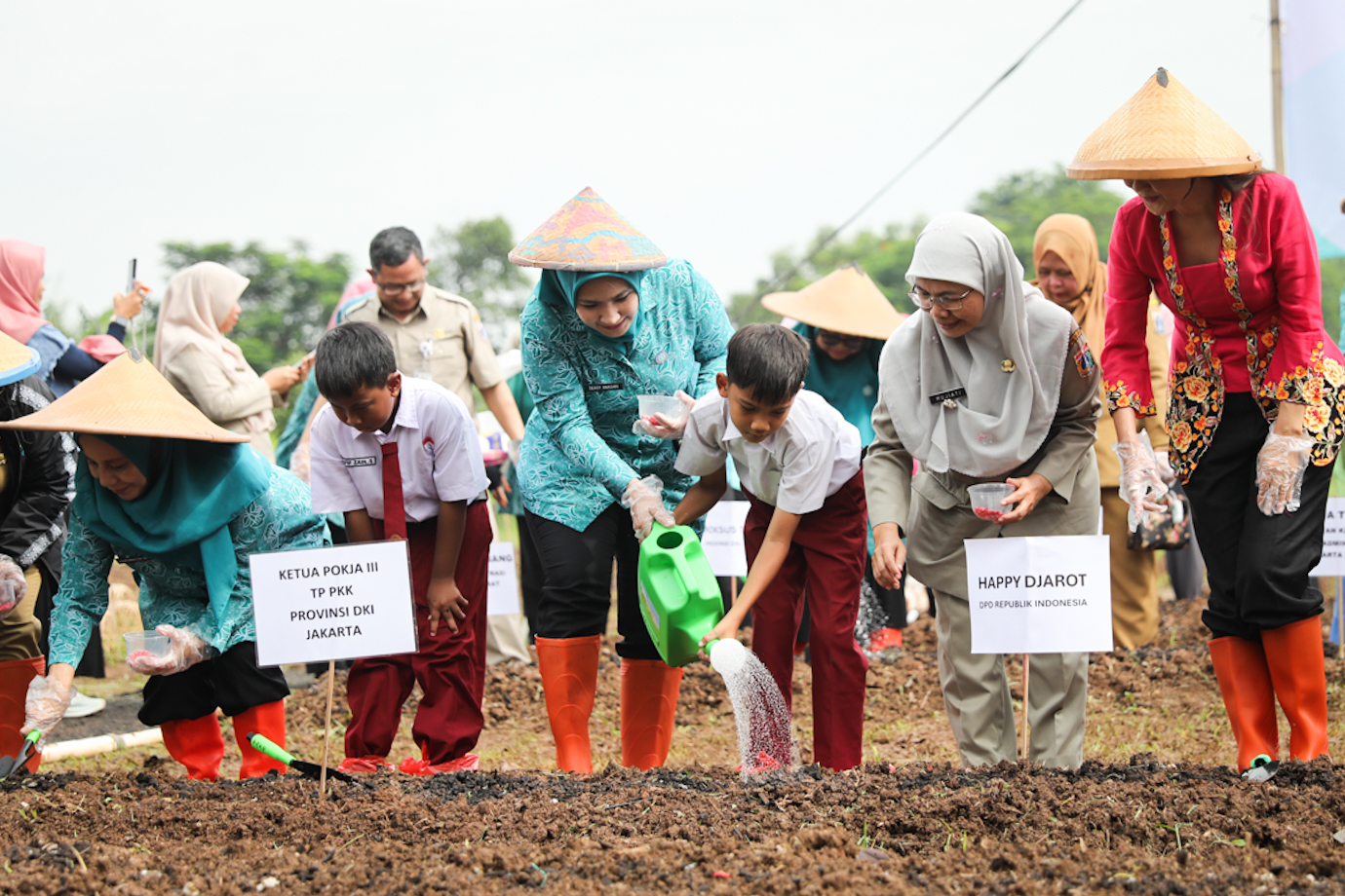 3 Tanam Serentak Joglo-1.jpg