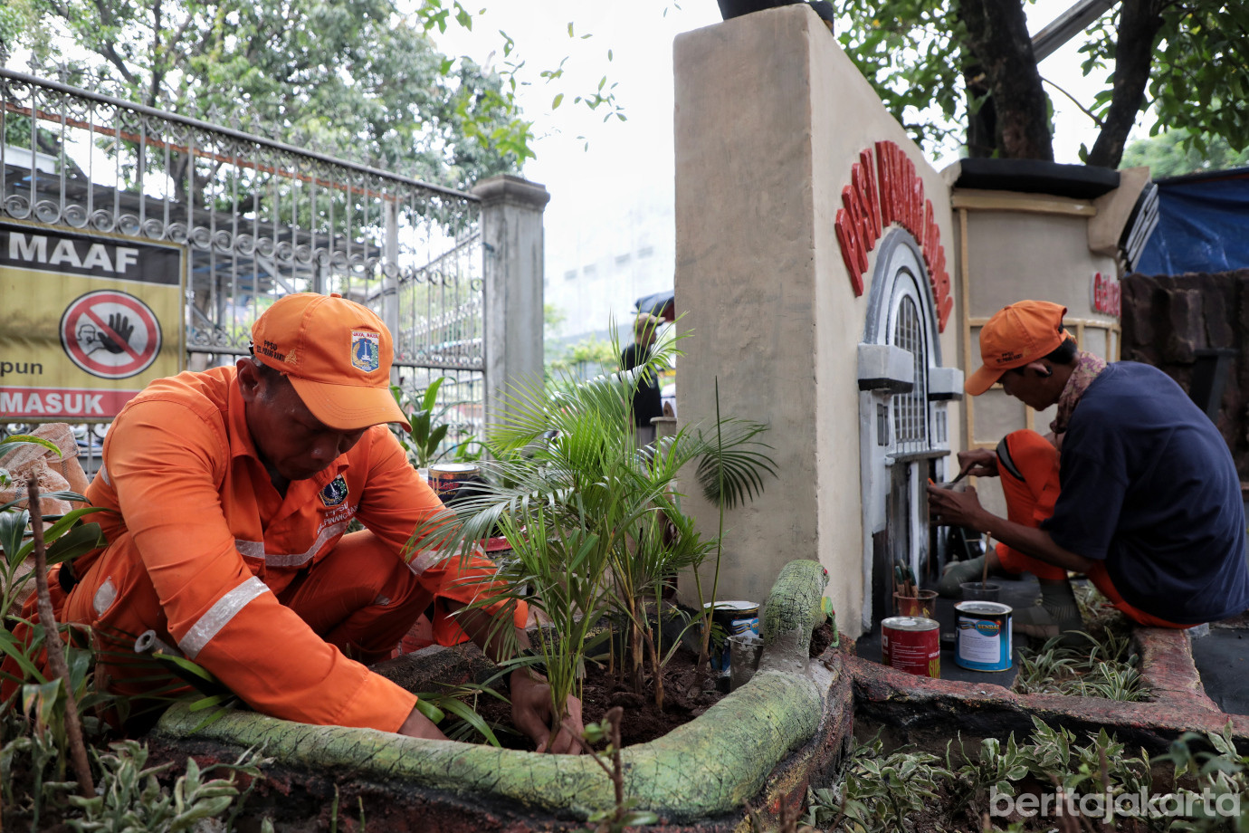 5.Kelurahan Pinang Ranti Sulap Lahan Tidur Jadi Taman Yang Menarik .jpg