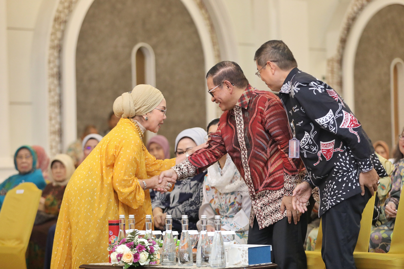 3.Pramono Sampaikan Arahan Pada Acara Halal Bihalal DWP.jpg