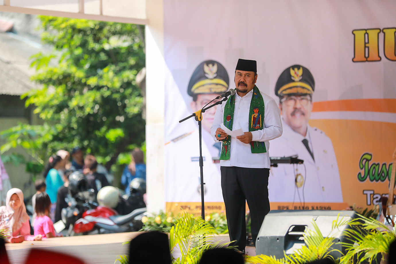 wagub-hut-jkt-kel-kamal-03.jpg