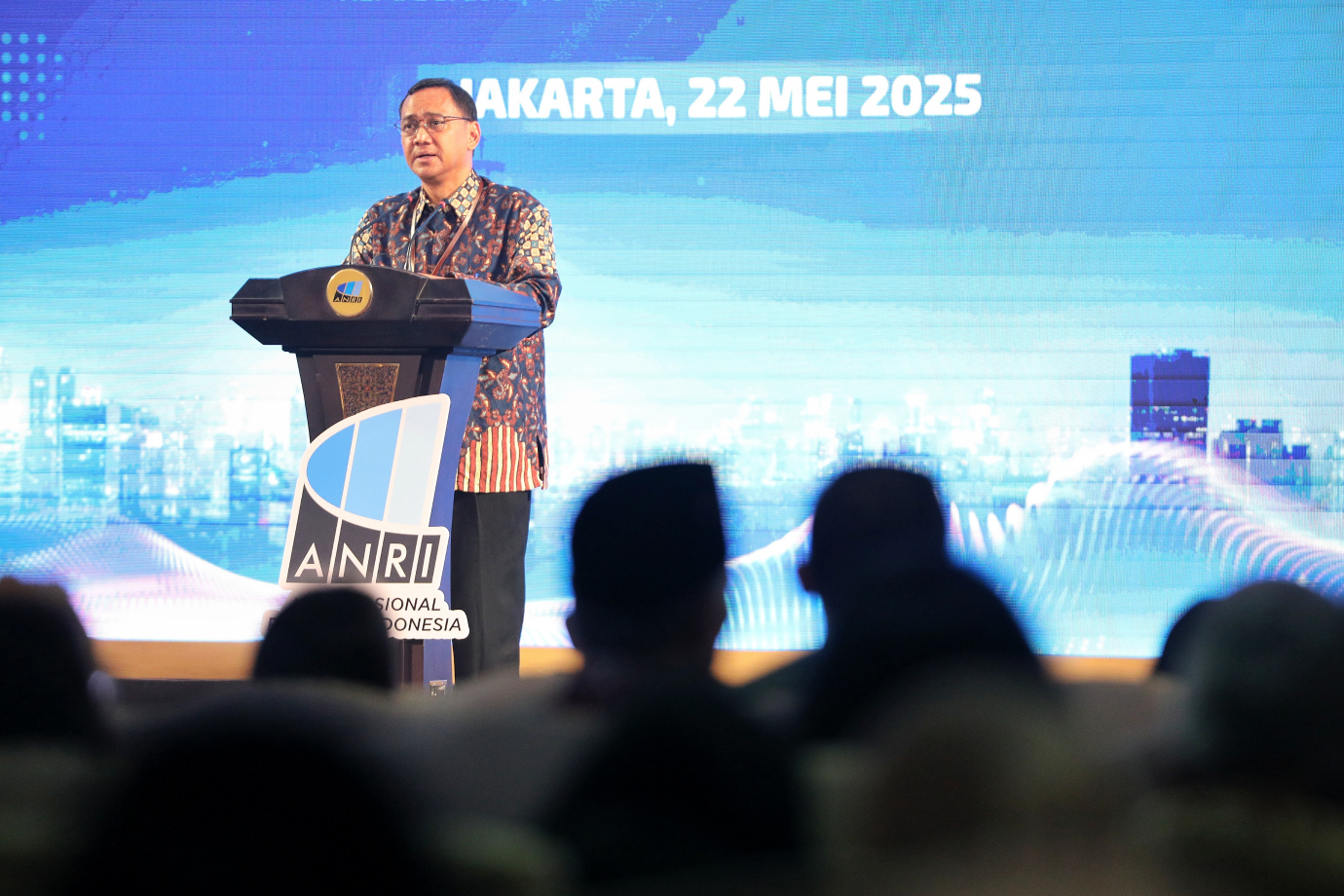 2.Dispusip DKI Jakarta Terima Penghargaan Dari ANRI.jpg
