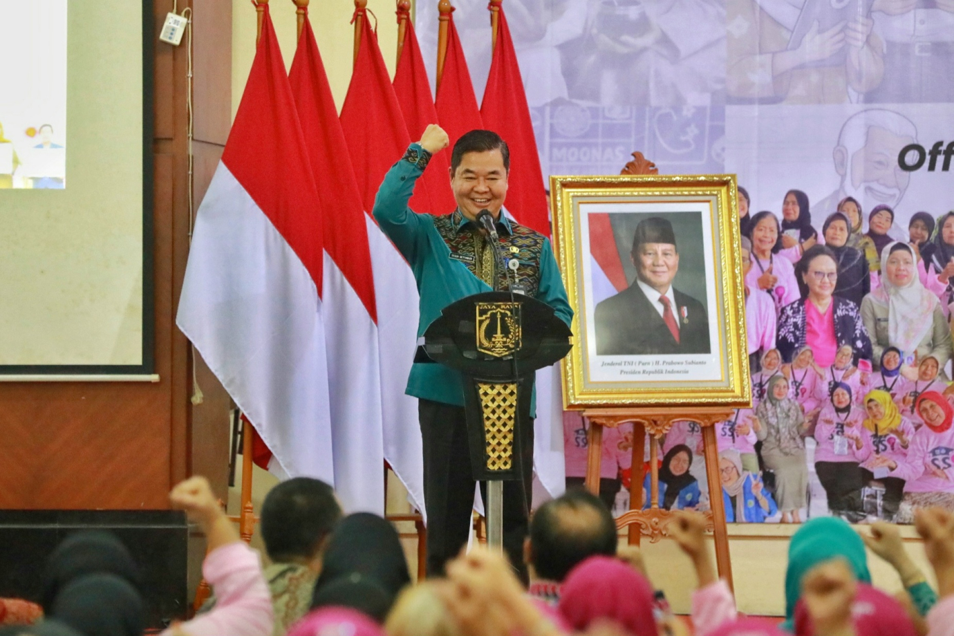 5-pj lansia.jpg