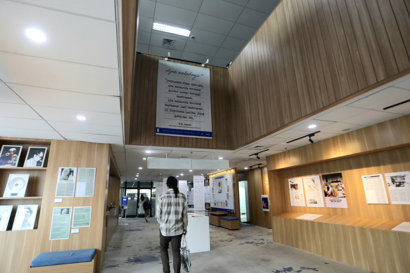 6 pameran Sastra  _Ruang Sastra Bicara__6.jpg