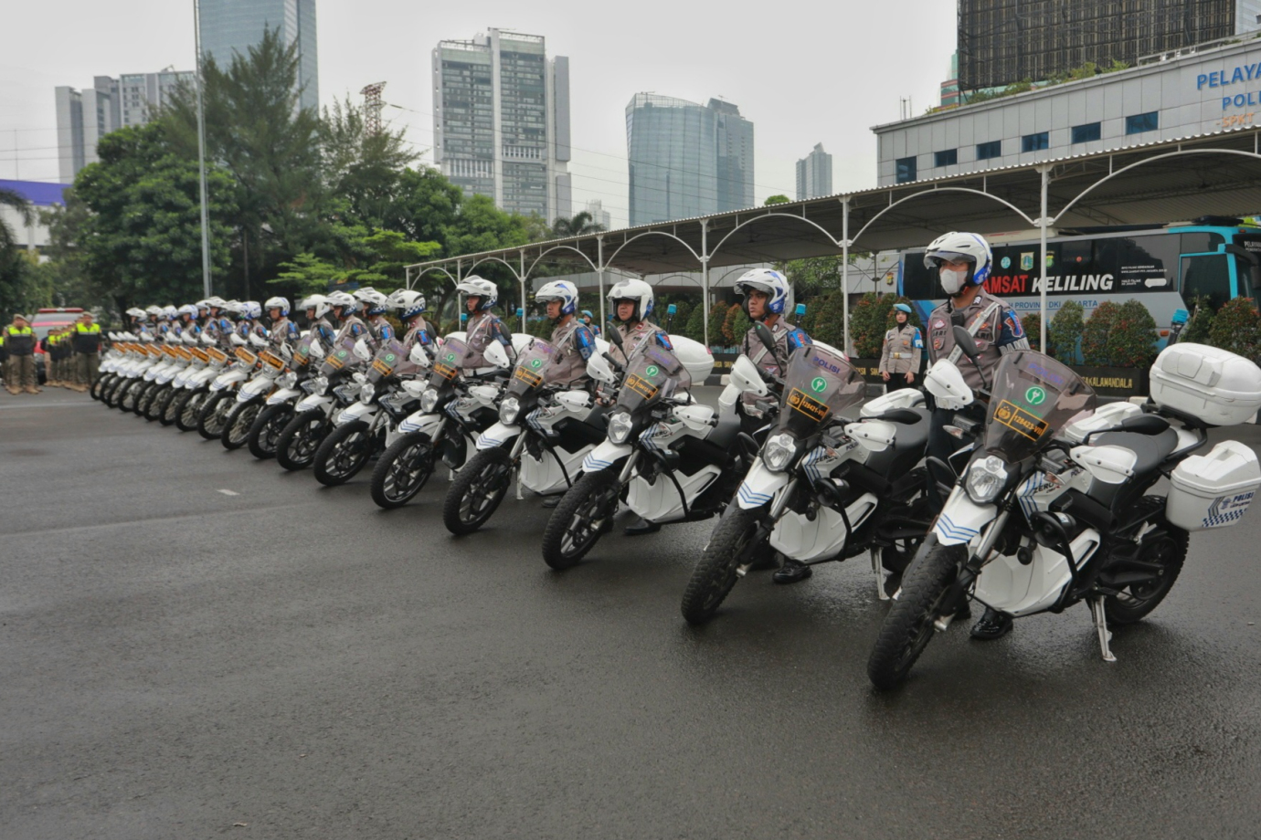 5 pj apel polda.jpg