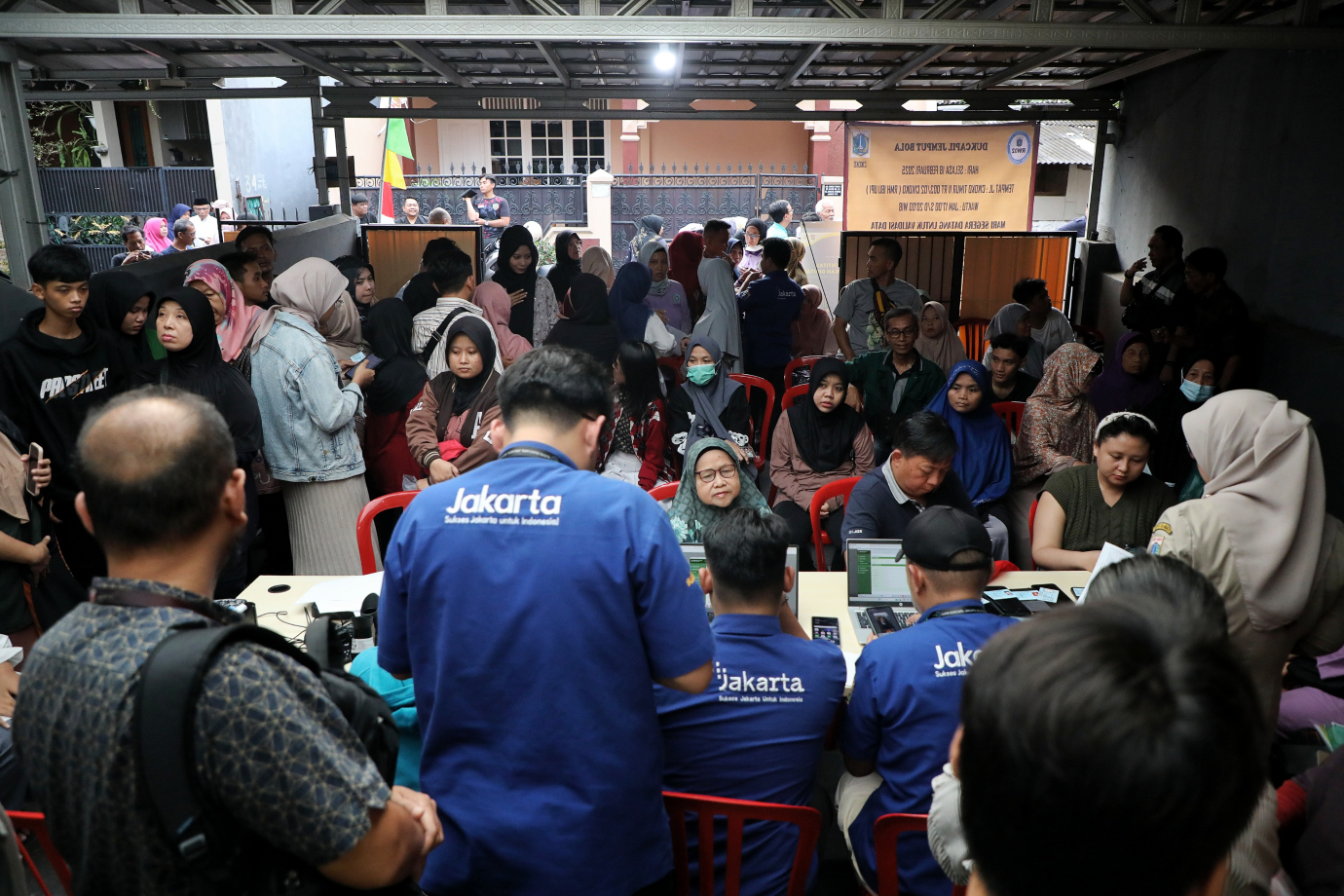 2.Pelayanan Jemput Bola Dukcapil Kelurahan Cikoko.jpg