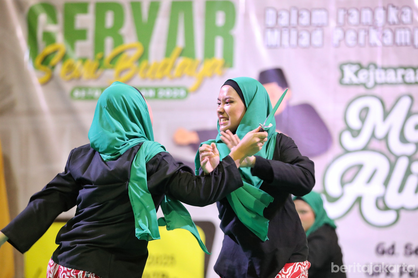 4.dapat penjaga dan penggerak kebudayaan Betawi.jpg