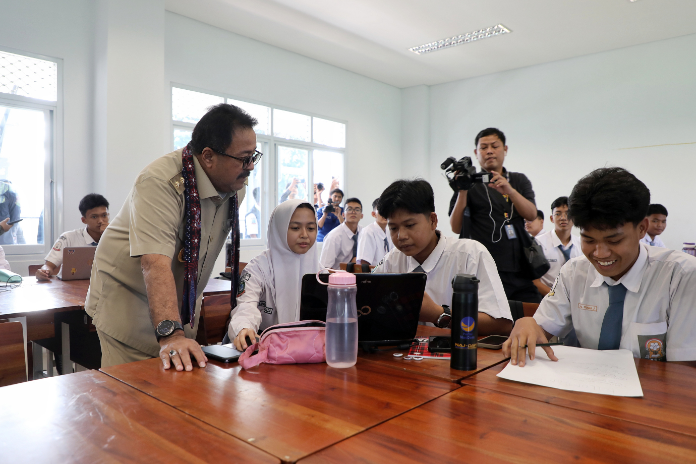 8.Peresmian Gedung Baru SMKN 64.jpg