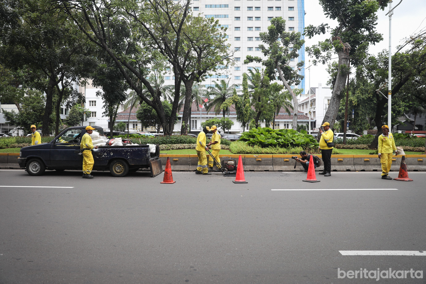 Jalan Rusak Jakpus-2.jpg
