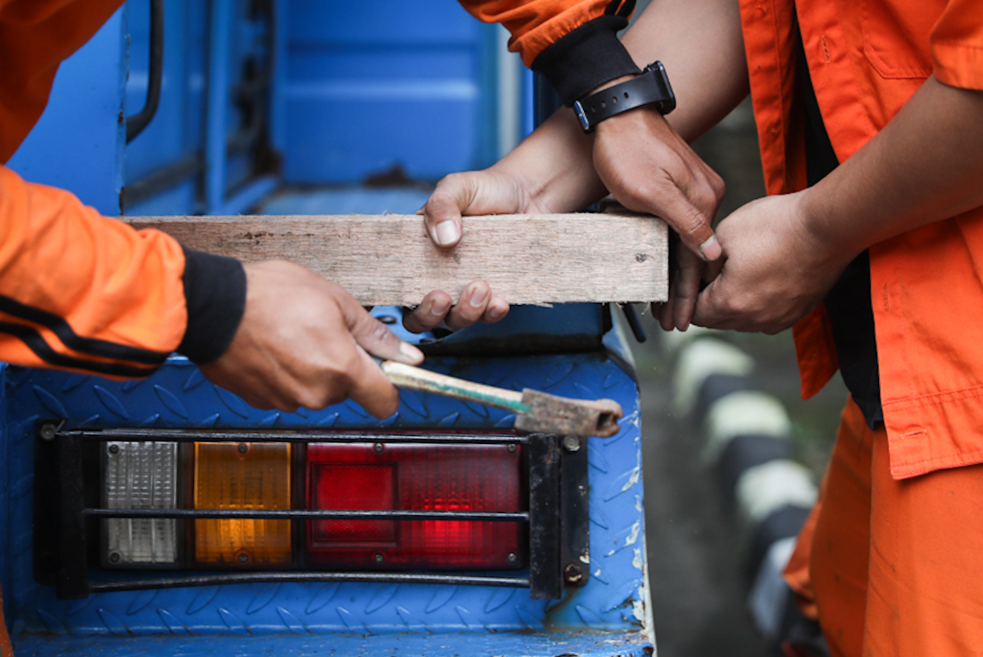 Pembuatan Mobil Hias-4.jpg