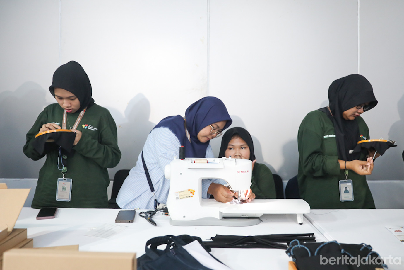 MRTJ Menjahit Perjalanan-4.jpg