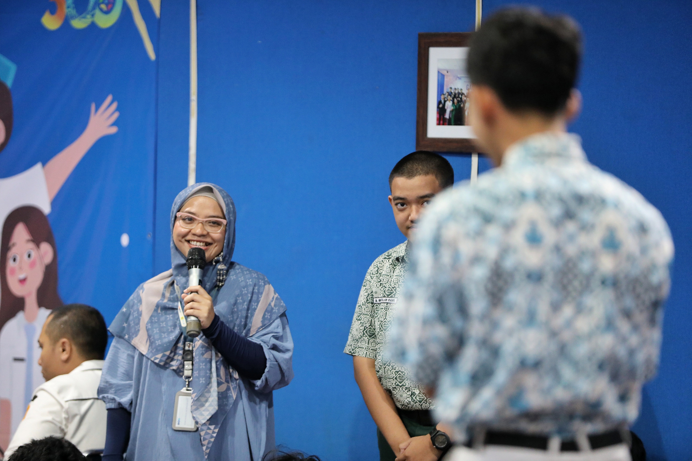 8.Satpol PP Goes To School Hadir di SMAN 28.jpg
