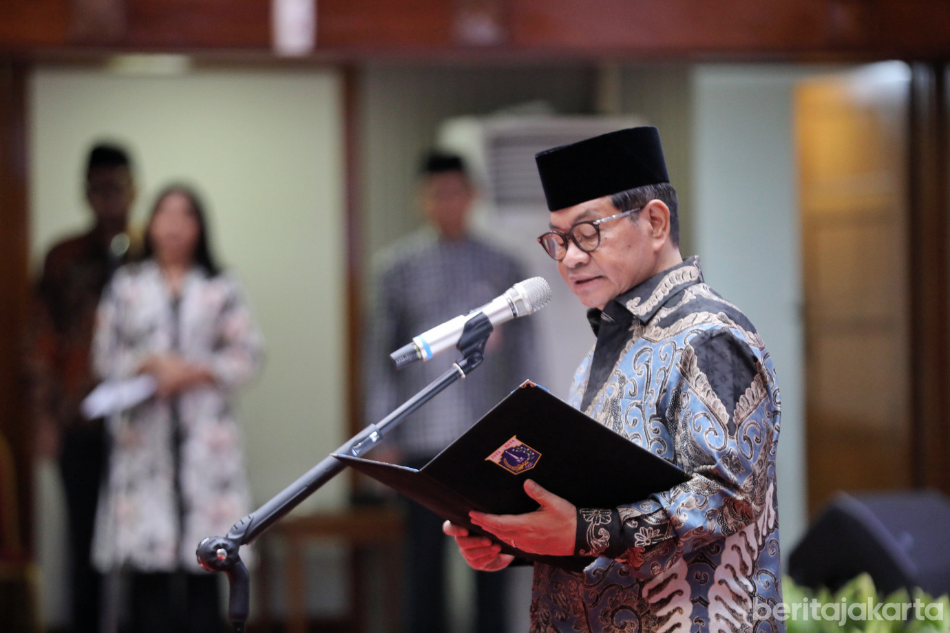 2.Jaga Kerukunan Beragama, Pramono Lantik Pengurus FKUB 2025-2030.jpg