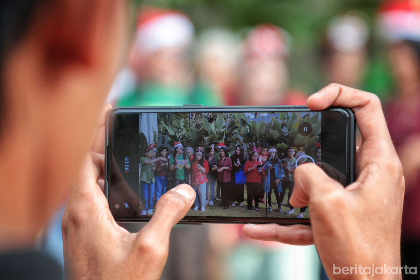 6.ASN Jaksel Meriahkan Christmas Carol di Taman Literasi (1).jpg