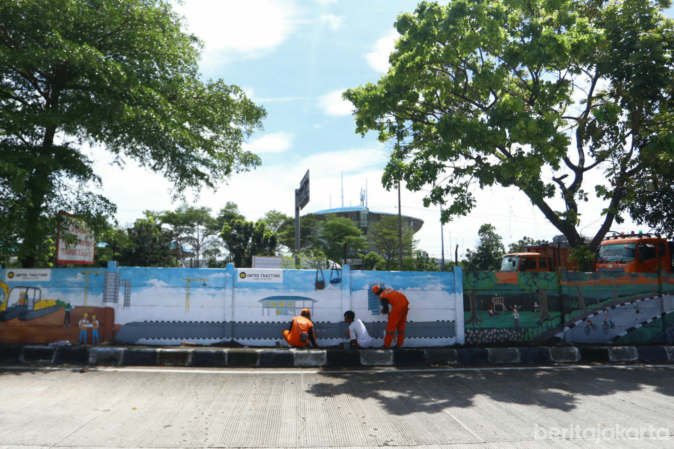 6 PPSU Pulo Gebang Percantik Jalan Sentra Primer Timur Dengan Mural_6.jpg