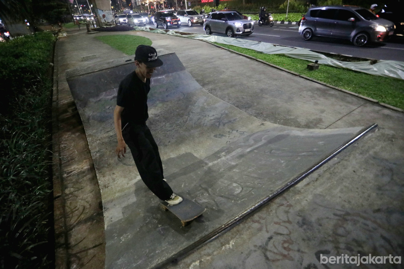 4 Area Skateboard JLNT Casablanka_4.jpg